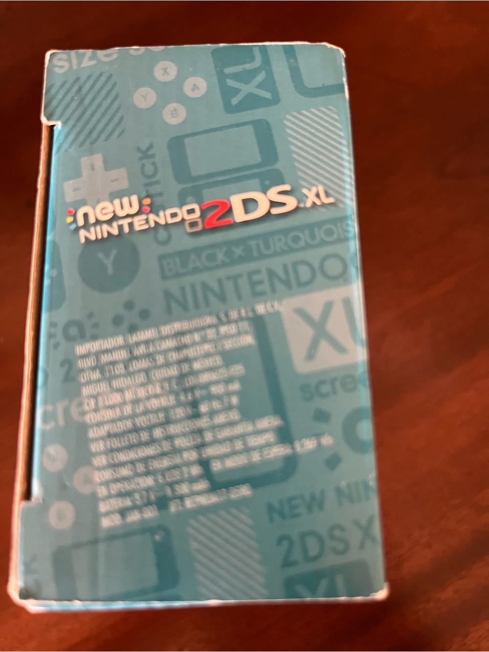 Nintendo New 2DS XL Black with Turquoise Accents - Mario Kart 7 Included - Picture 4 of 6